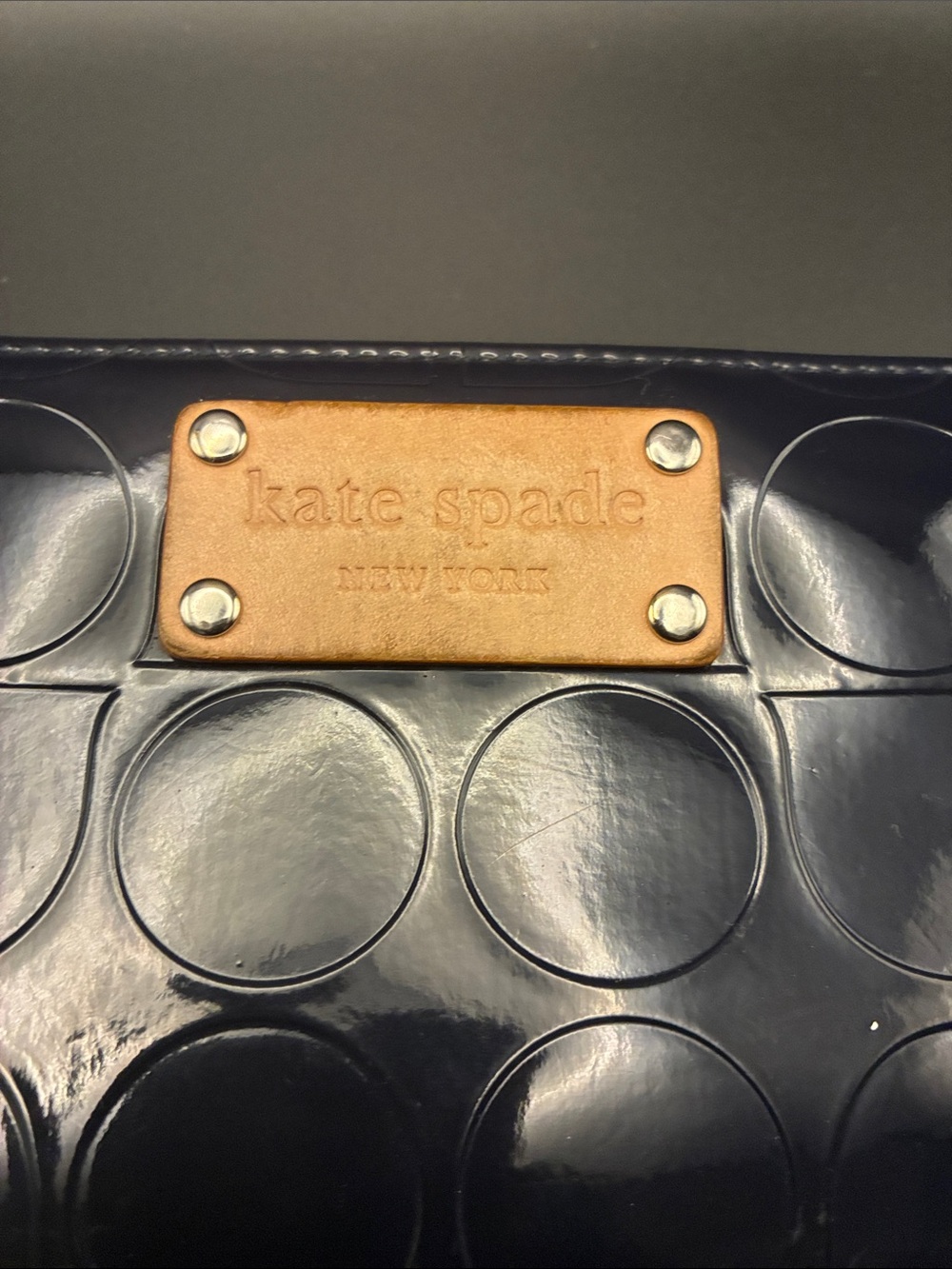kate spade Navy Patent Zip Wallet with Tan Accent EUC Just needs to be wiped - Picture 3 of 16